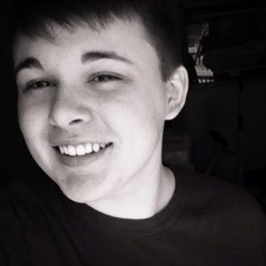 Meet your Posher, Nikolas